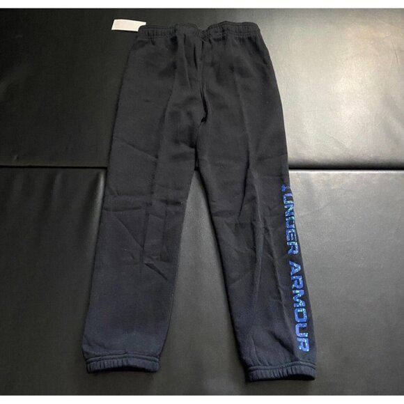 NWT Under Armour Hoodie & jogger Set Boys Size 2T - Picture 3 of 3